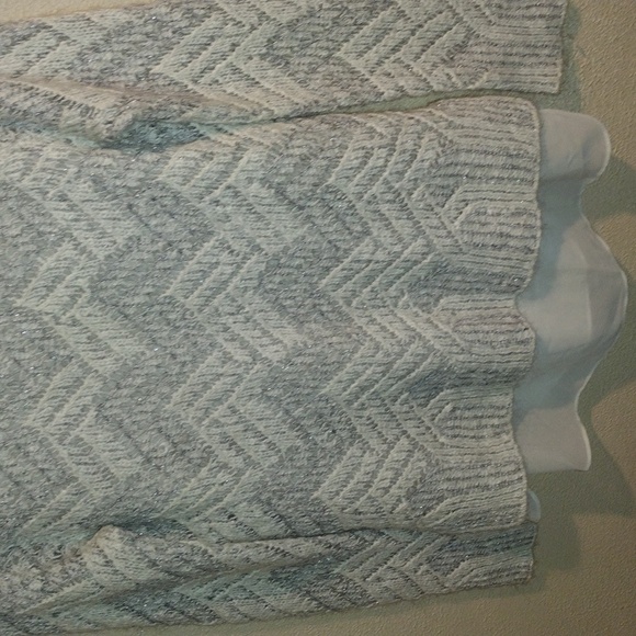 Lucky Brand Sweater loose Knit Metallic with attached Undershirt M - Picture 3 of 5